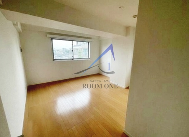 グランヴァン目白ヒルズの居間・リビング|洋室のお部屋です。