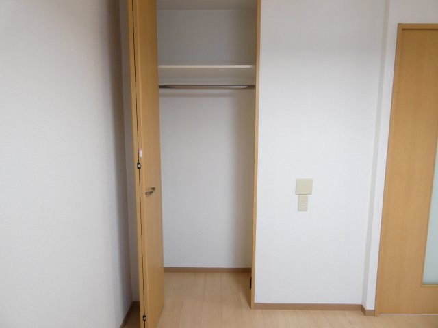 マンション鹿内の収納