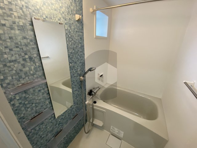 クリエオーレ吉田の浴室