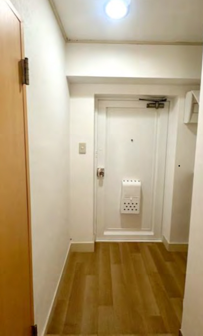 ニュー柏コーポラスの玄関