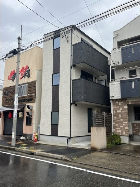 プリシェール杉栄の外観