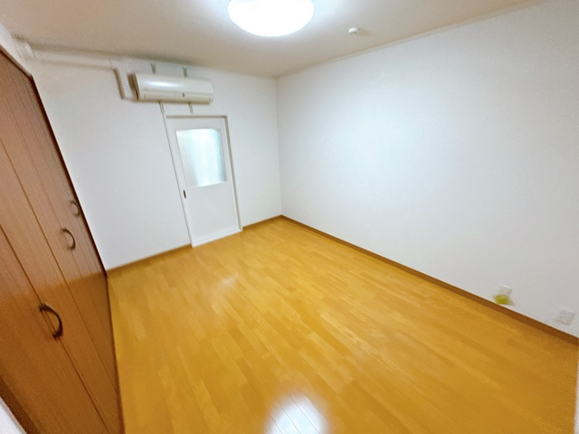 【寝室】 | 泉町4丁目テラスハウス