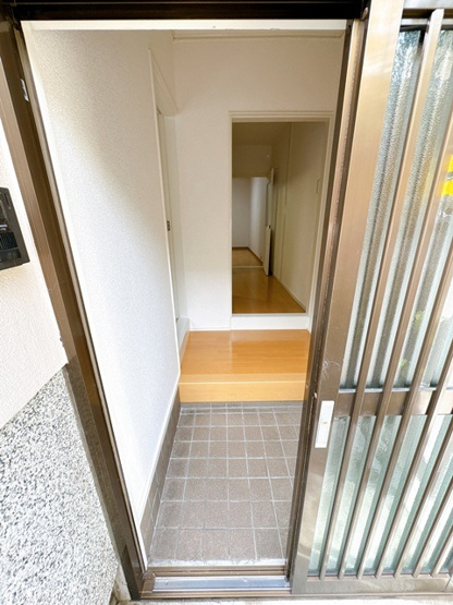 【玄関】 | 泉町4丁目テラスハウス