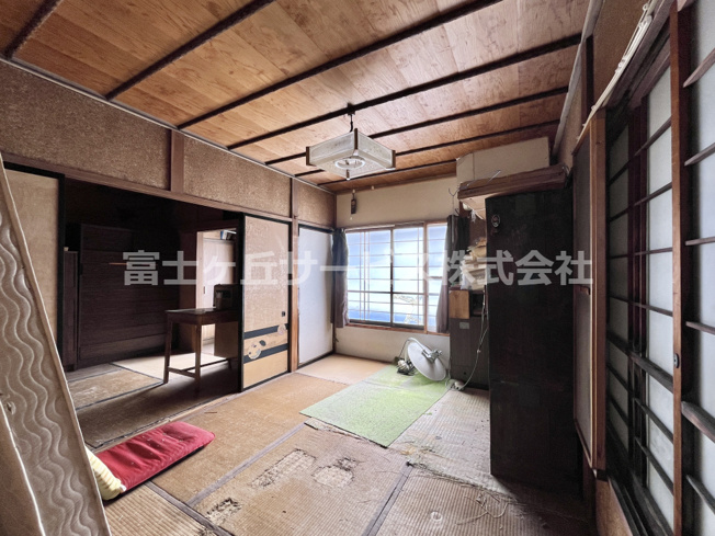 【和室】 | 磐田市見付東坂　中古住宅 | 2階の和室6帖