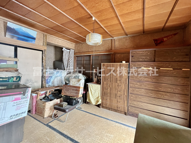 【和室】 | 磐田市見付東坂　中古住宅 | 2階の和室6帖