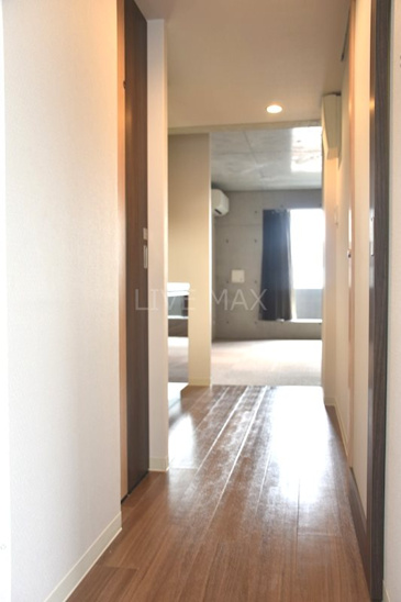 【玄関】La Vita東寺 