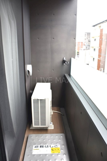 【バルコニー】La Vita東寺 