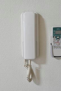 ライラックⅠの設備|ドアホン