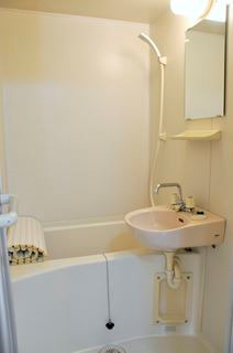 ライラックⅠの浴室|きれいなお風呂です