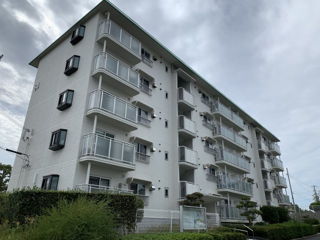 名谷１５団地　６４号棟の外観