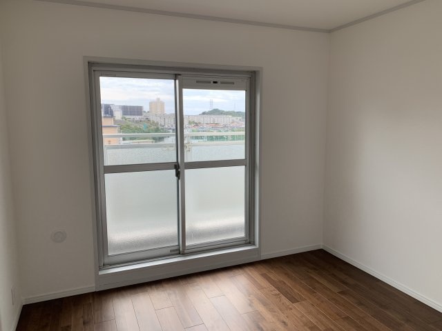 名谷１５団地　６４号棟の洋室|4.5帖