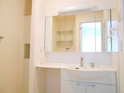 【洗面所】 | リヴェール来住・