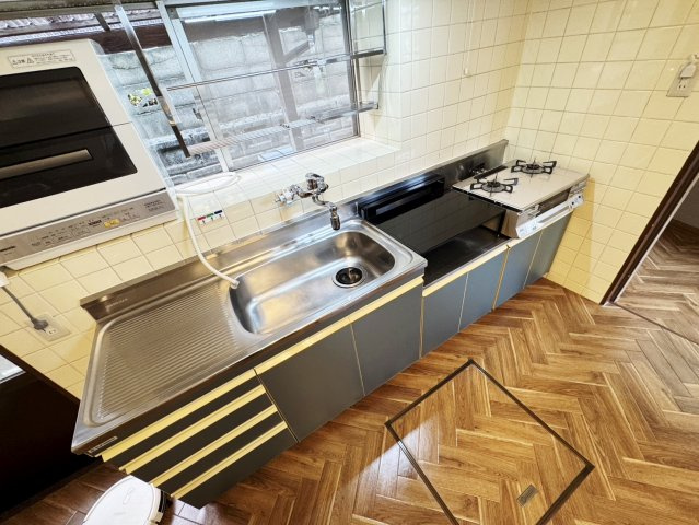 堀越3-6-5借家のキッチン