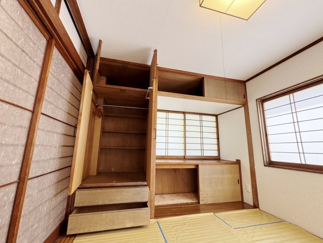 堀越3-6-5借家の収納