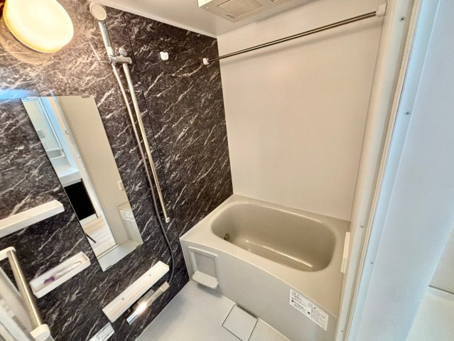 ステラータの浴室