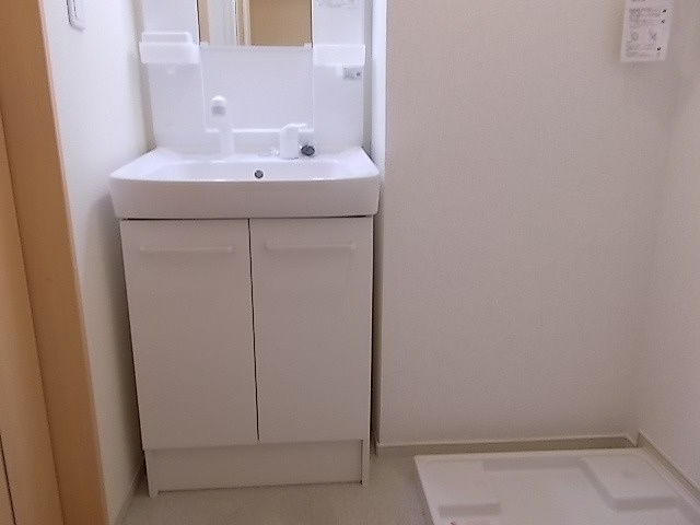 クレールコートの洗面所