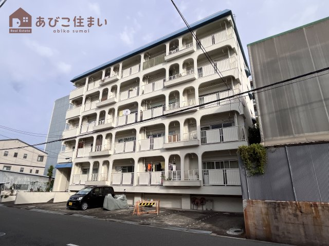 マンション南住吉の外観