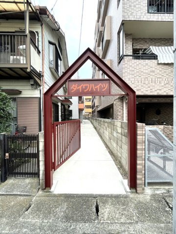 ダイワハイツのエントランス