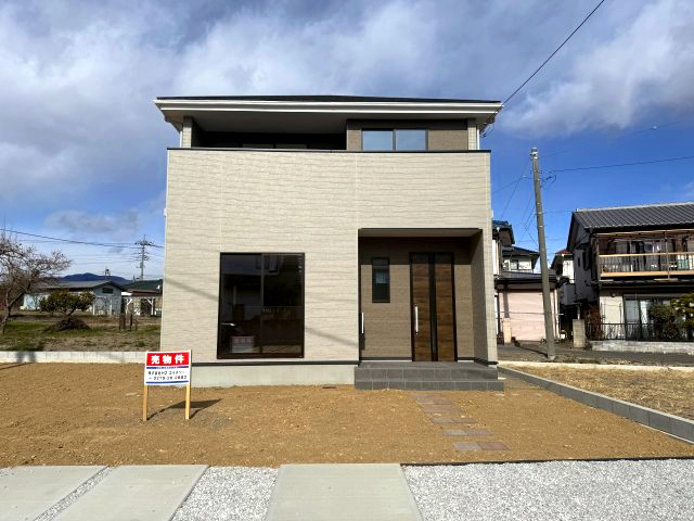 アーバンスタイル渋川市石原１期　１号棟の庭|広々したお庭付きです。お庭でバーベキューなどいかがでしょうか。