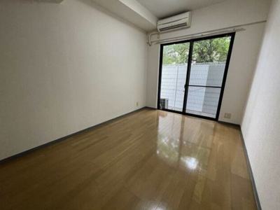 【寝室】 | ビューヒル南 | クローゼット完備