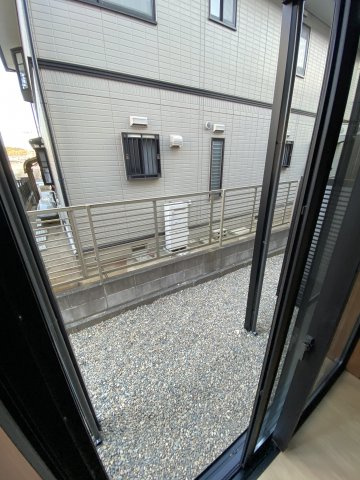 【バルコニー】