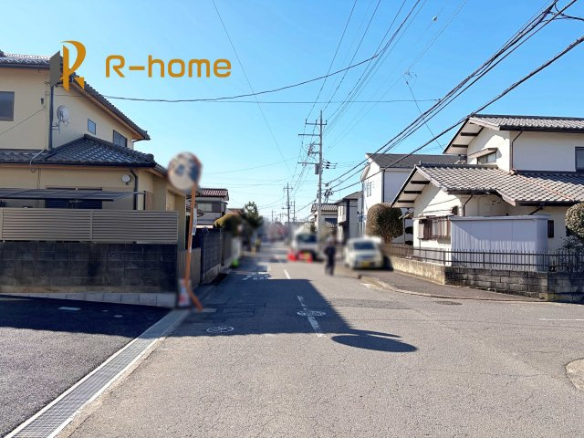 牛久市栄町第4　新築戸建て　1号棟の前面道路含む現地写真|堂々！建物完成♪実際のお部屋をご見学可能です♪
ご見学が一番の資料！お気軽にお問い合わせ下さい♪