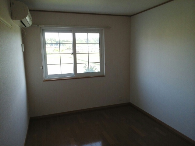 ファミールⅣの洋室