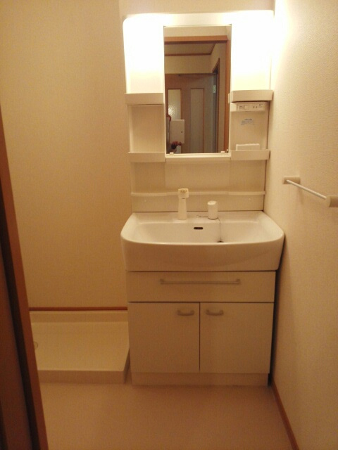 ファミールⅣの洗面所