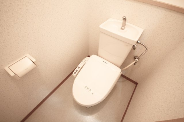 コーポ鼓ヶ滝A・B棟のトイレ