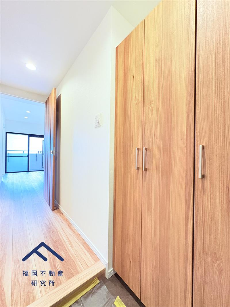 ジョイナス天神タワーの玄関