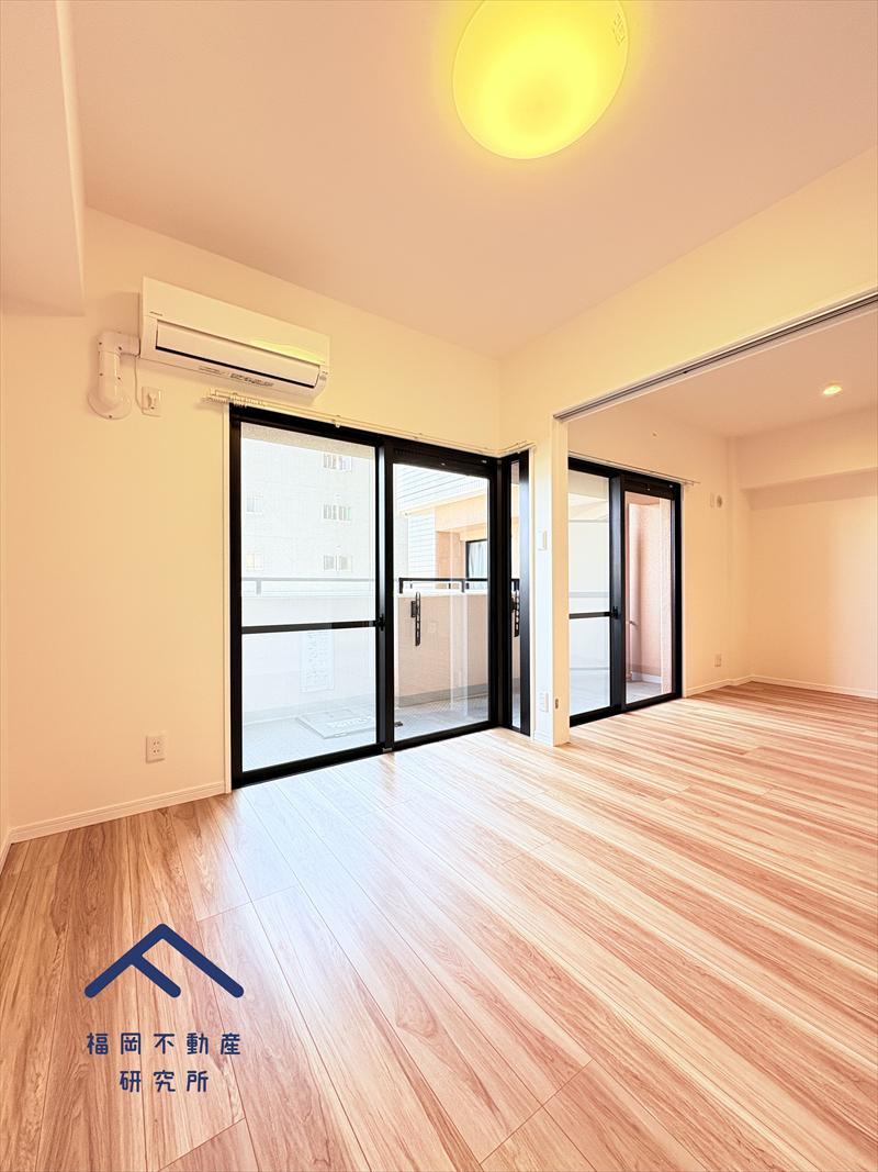 ジョイナス天神タワーの洋室