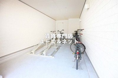 【その他共用部分】 | リブリ江坂 | 自転車通勤にも便利な駐輪場付き♪