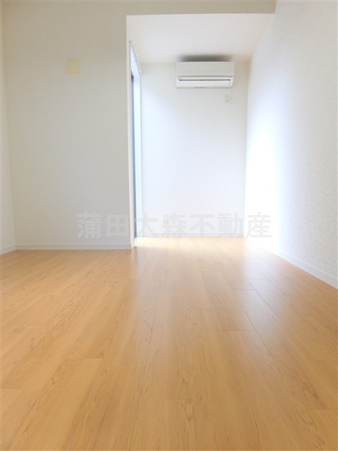 プライムハウス羽田の居間・リビング