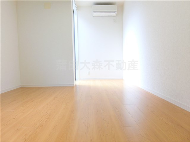 プライムハウス羽田の居間・リビング|居室　洋室　リビング