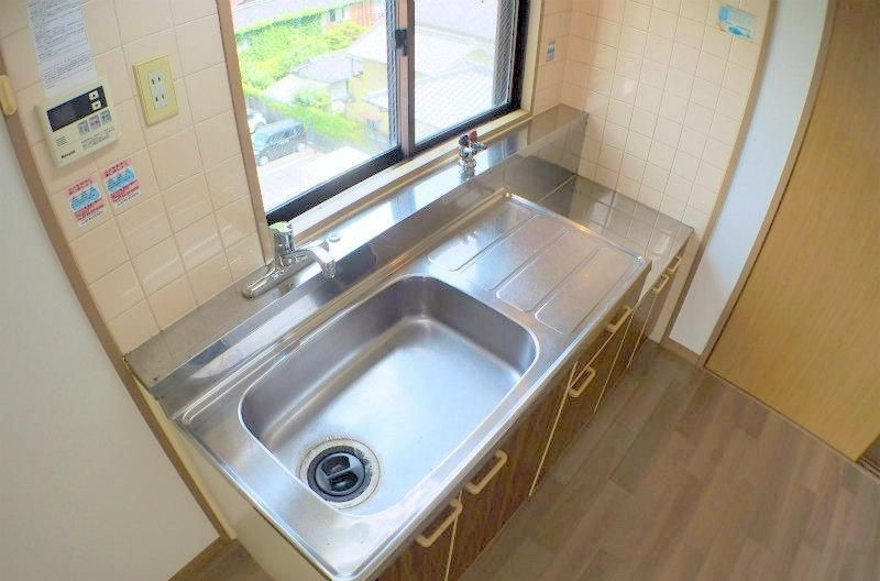 大和高田市本郷町の賃貸マンションのキッチン