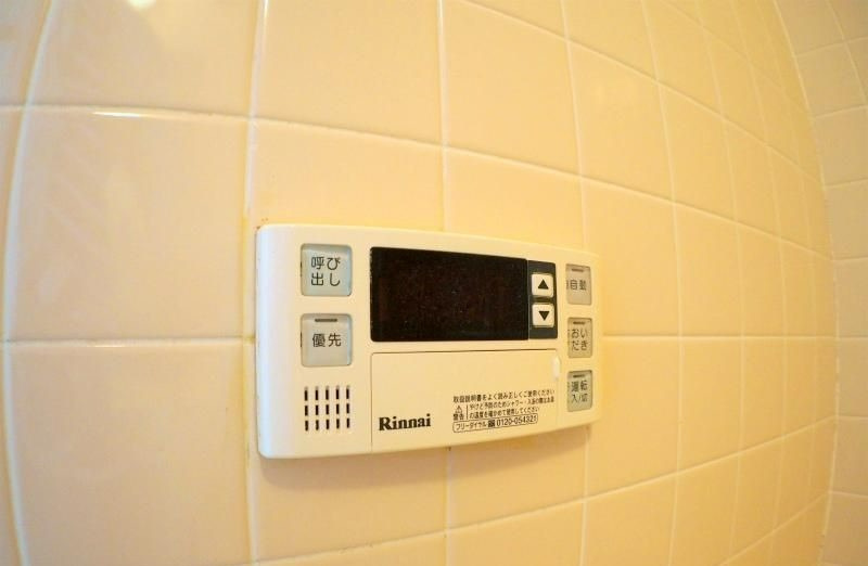信永ビルの洗面所
