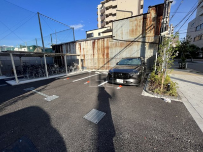 【駐車場】 | レオンコンフォート難波クレア | レオンコンフォート難波クレア　駐車場