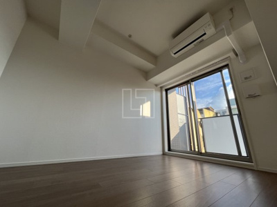 【居間・リビング】 | レオンコンフォート難波クレア | レオンコンフォート難波クレア　洋室