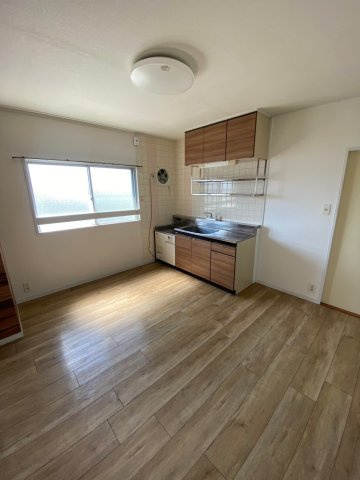 創建ビルの居間・リビング