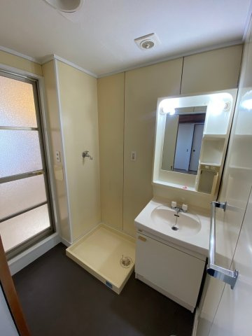 創建ビルの洗面所