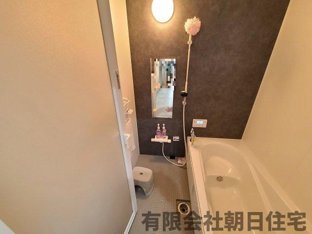 【浴室】 | 斐川町黒目築浅戸建 | きれいなお風呂です