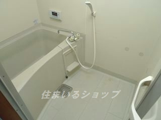 広島市安佐北区落合２丁目の賃貸マンションの浴室|追い焚き機能付き