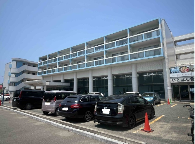 ヴォルフスガルテン伊都乃国の駐車場