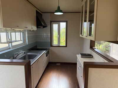 【キッチン】 | 佐久市岩村田佐久長聖高校北中古住宅