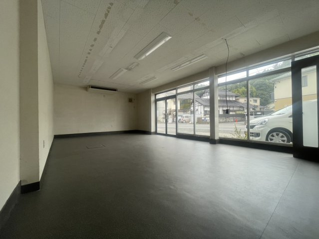 相田1丁目テナント