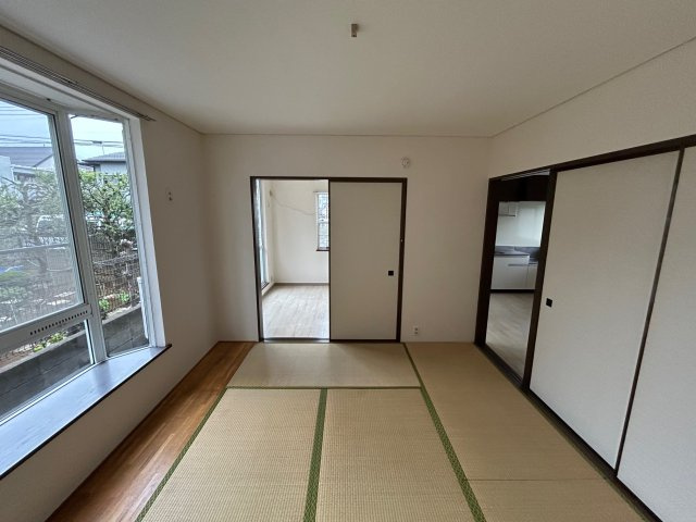 ドエル領家の和室