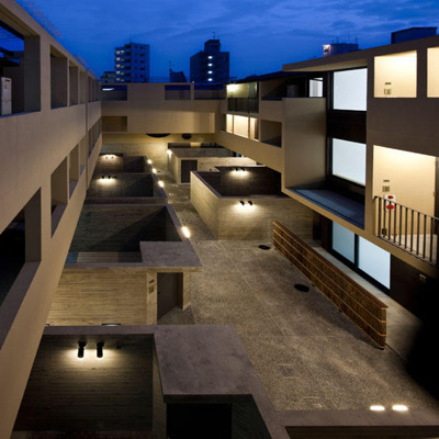 【ロビー】 | ブローニュ府庁前