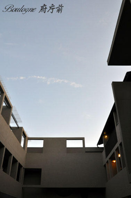 【展望】 | ブローニュ府庁前