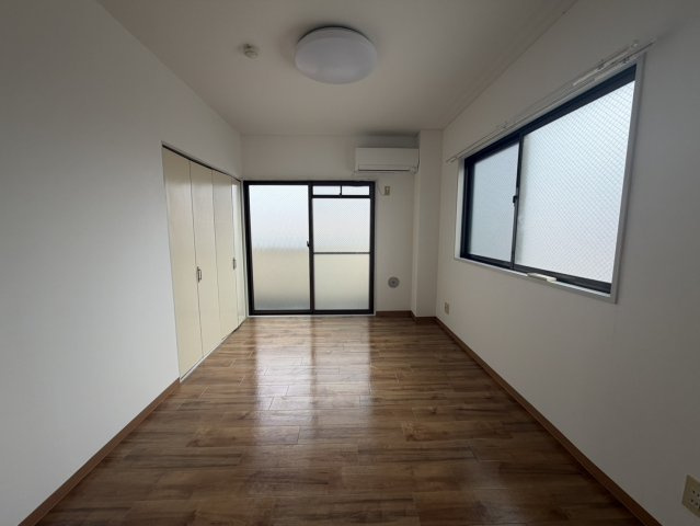 【居間・リビング】 | 溝呂木ビル