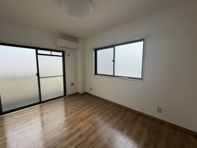 【居間・リビング】 | 溝呂木ビル